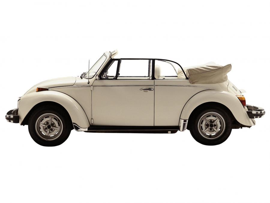  Volkswagen Beetle Triple White Super Cabriolet 1978 года  (фото 2 из 5)